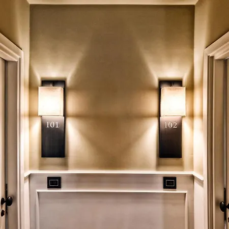 Casa Isabella Exclusive 호텔 4*